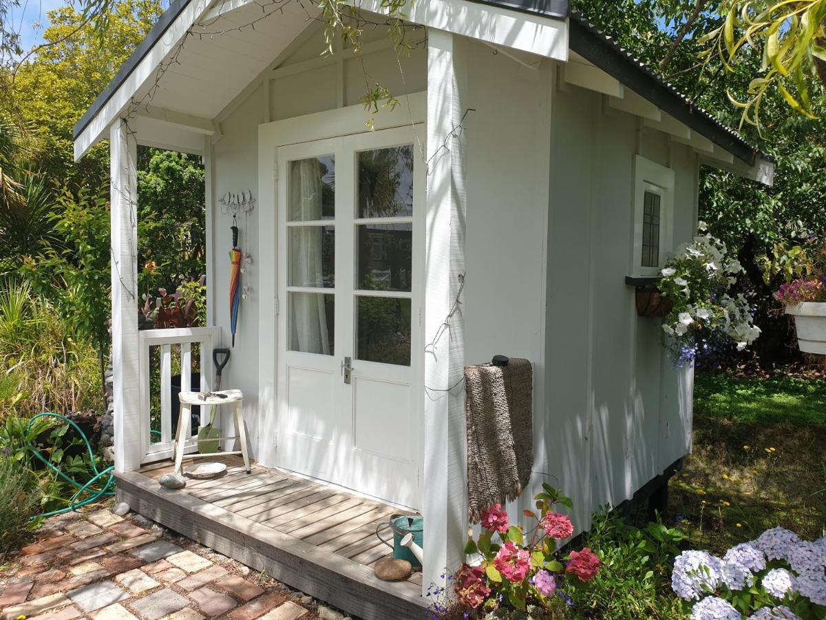 Cabins On Tudor Bed & Breakfast Motueka Buitenkant foto